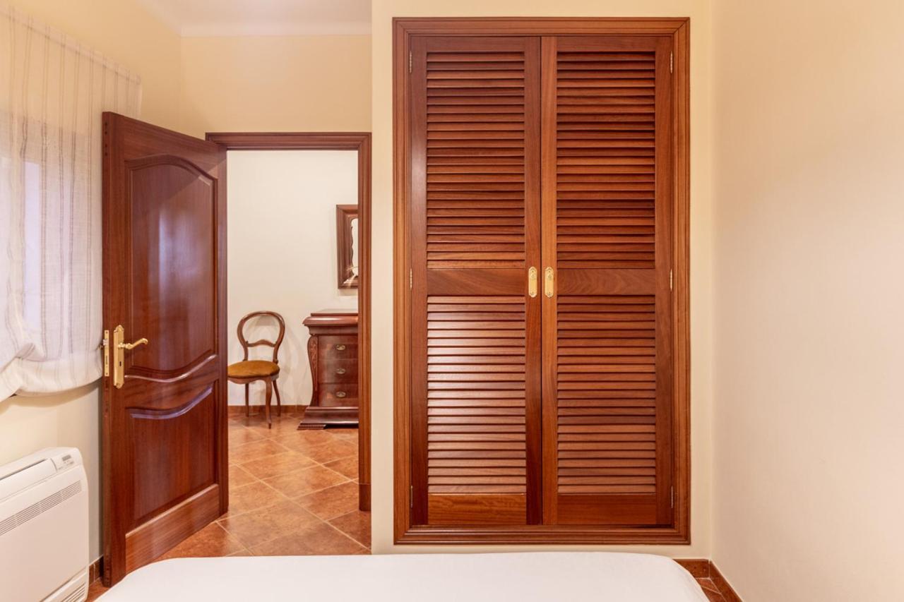 Can Roca Petra  Exterior photo